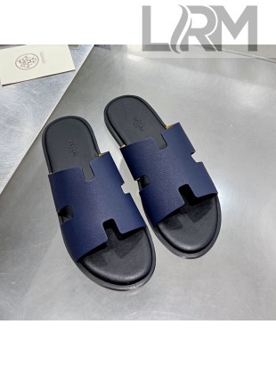 Hermes Men's Izmir Palm-Grained Leather Flat Slide Sandals Dark Blue/Black 2021 34