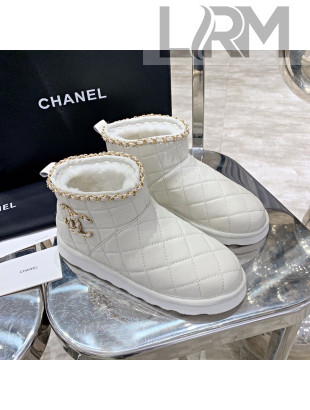 Chanel Quilted Lambskin Wool Flat Short Boots with Chain Charm White 01 2020