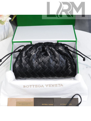 Bottega Veneta The Mini Pouch Crossbody Bag in Woven Lambskin Black 2020 01