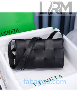 Bottega Veneta Cassette Small Crossbody Messenger Bag in Maxi Weave Black/Silver 2020