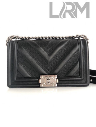 Chanel Calfskin Patchwork Chevron Medium Boy Flap Bag A67086 Black 2019