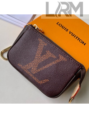 Louis Vuitton Giant Monogram Micro Pochette Accessoires Pouch M67579 Coffee