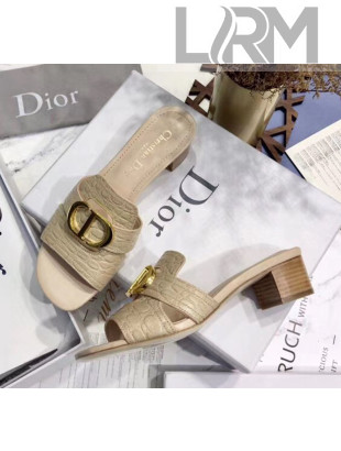 Dior 30 MONTAIGNE Heeled Slide Sandals in Crocodile Pattern Calfskin Beige 2020