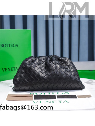 Bottega Veneta The Large Pouch Clutch in Woven Lambskin Black/Silver 2021 21