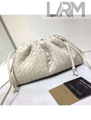 Bottega Veneta The Mini Pouch Crossbody Bag in Woven Lambskin White 2020 02