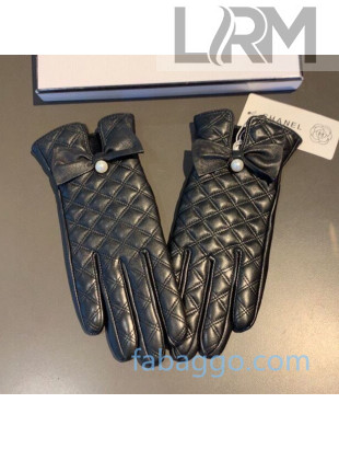 Chanel Quilted Lambskin and Cashmere Pearl Bow Gloves 12 Black 2020