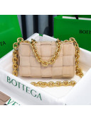 Bottega Veneta The Chain Cassette Cross-body Bag in Suede Cashmere Nude/Gold 2020