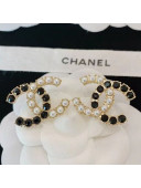 Chanel Pearl CC Stud Earrings White/Gold 2021 01