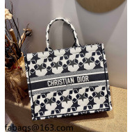 Dior Large Book Tote Bag in White and Black Star Embroidery 2021 120202