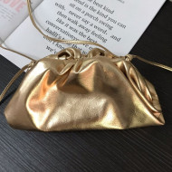 Bottega Veneta Small The Pouch 22 Clutch in Crinkled Metallic Leather Gold 2019