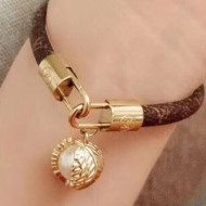 Louis Vuitton Monogram Pearl Pendant Bracelet 